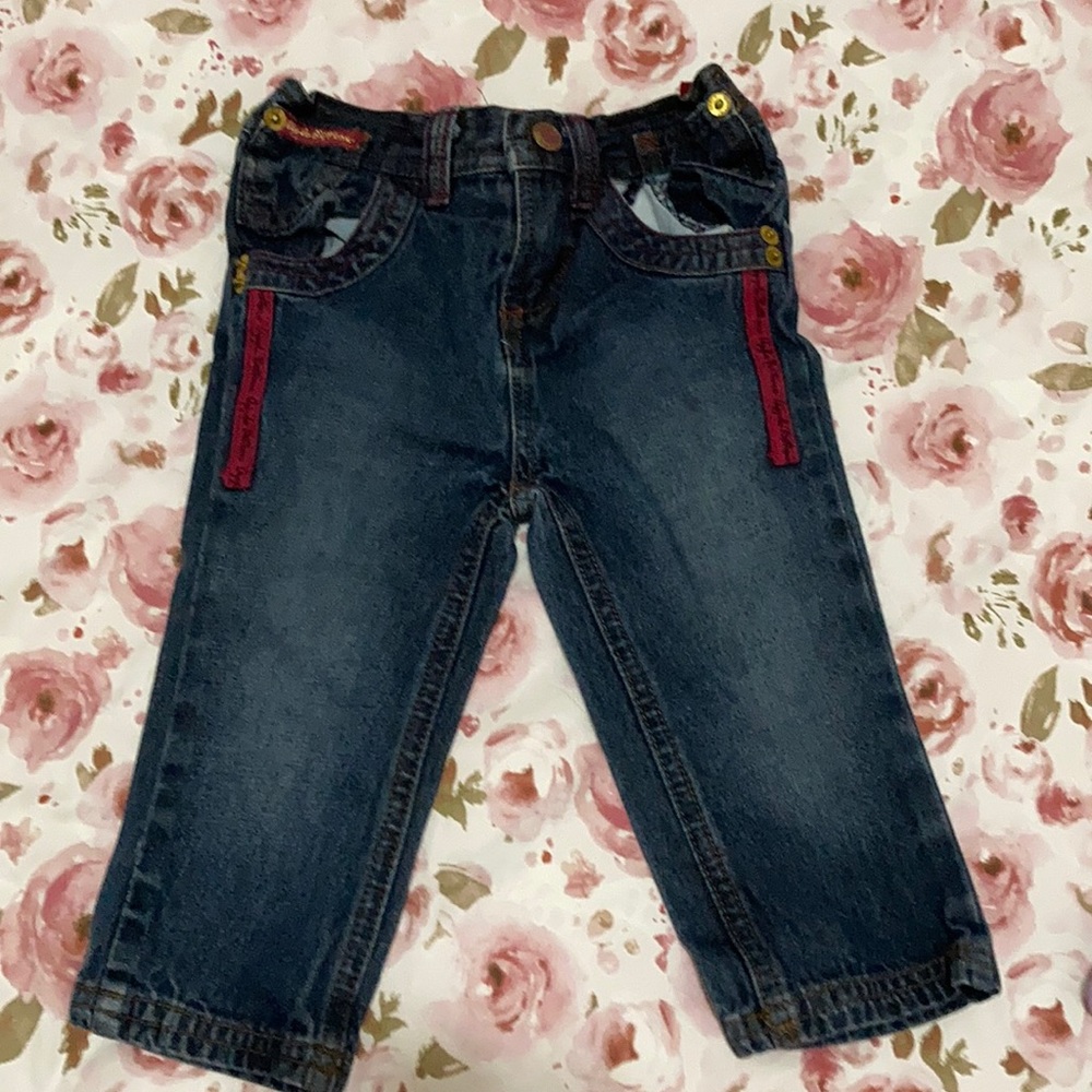 Apple bottom jeans